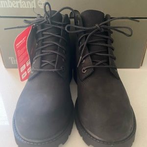 NWB Black Timberland boots sz1